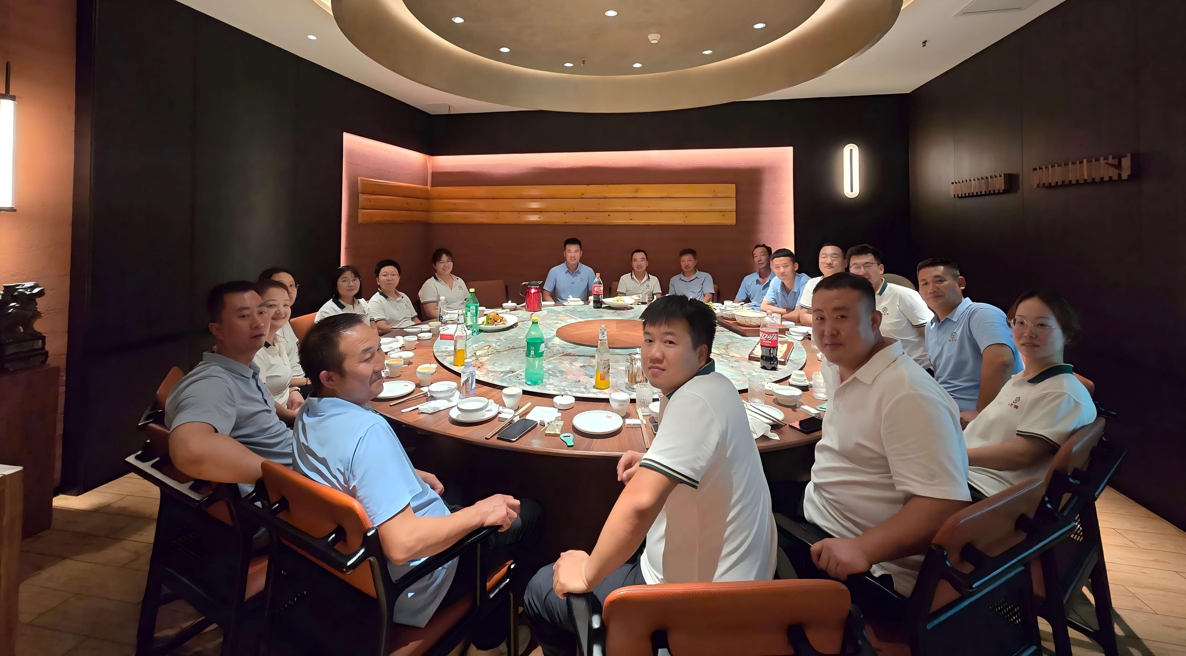 0730党工团红色实际活动 (1)(1).jpg 0730党工团红色实际活动 (1)(1).jpg